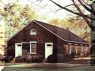 chapel.JPG (55465 bytes)